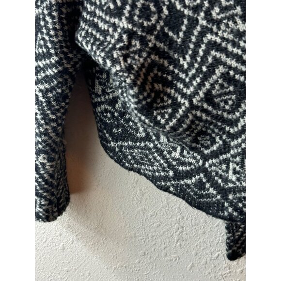 Billabong Womens Large Open Front Cardigan Black White Acrylic Geometric Pattern - Picture 4 of 8